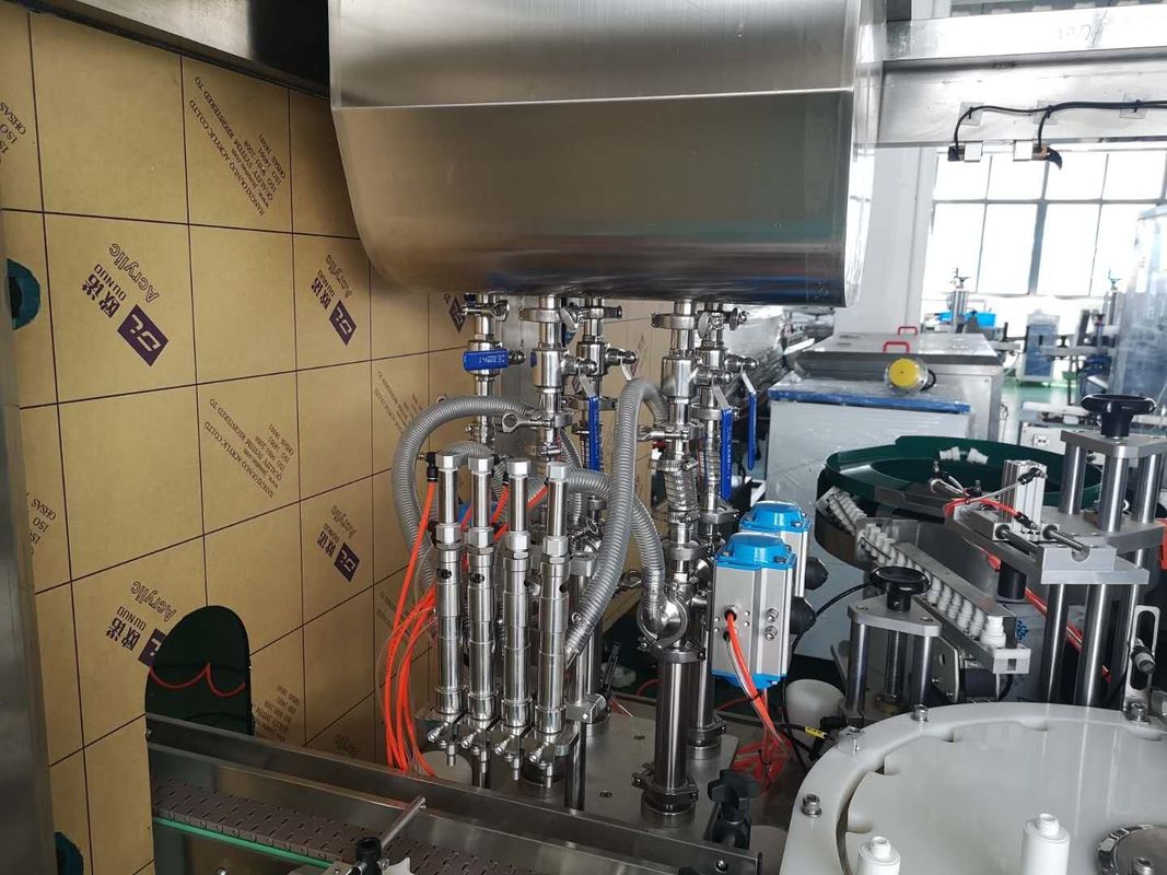 2000BPH 50-500ml PLC制御 モノブロック ロールオンボトル用 詰め込み 蓋機